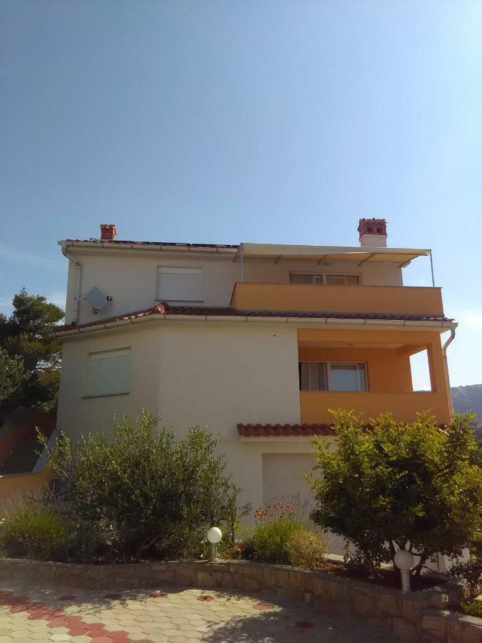 Apartments Palit Rab Town Exterior photo