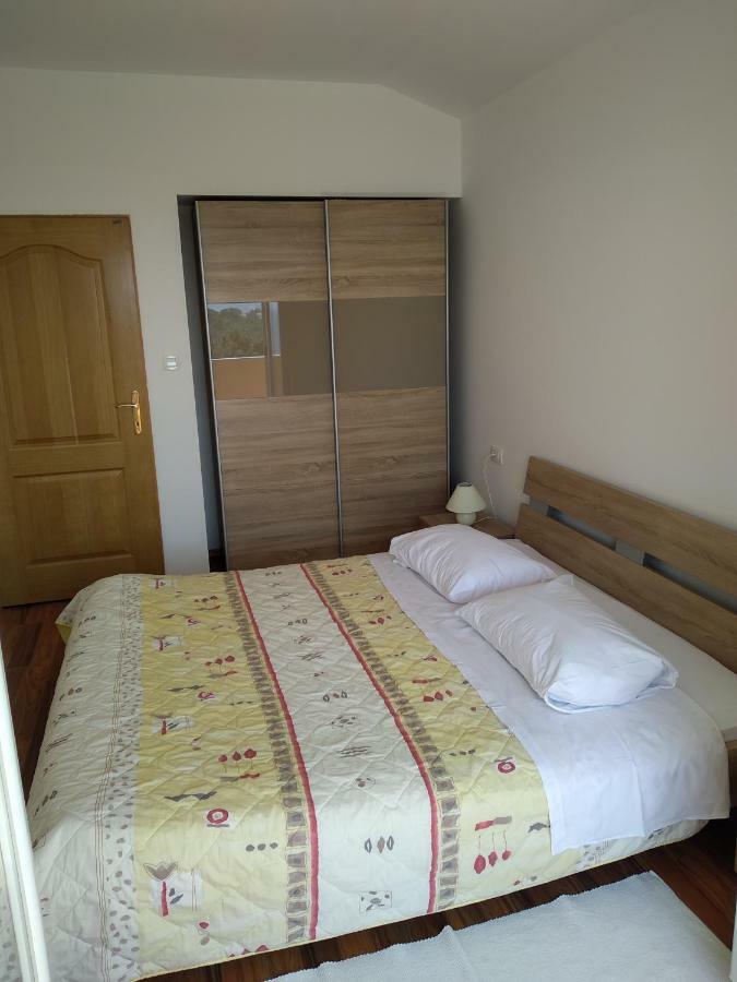 Apartments Palit Rab Town Exterior photo